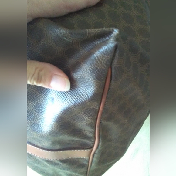 BEAUTIFUL CELINE DUFFLE BAG (EXTREMELY LARGE) FABULOUS CONDITION LEATHER TRIM - Picture 8 of 17